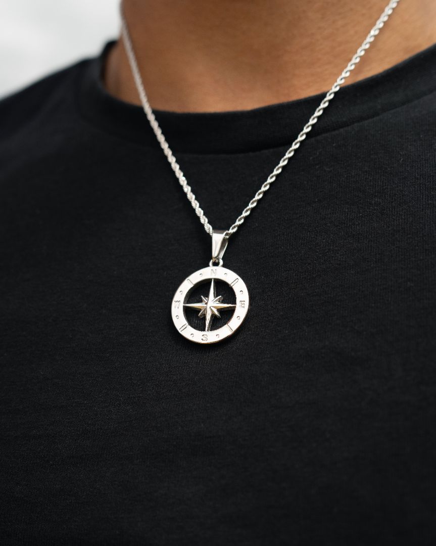 Pendentif étoile du nord pour homme