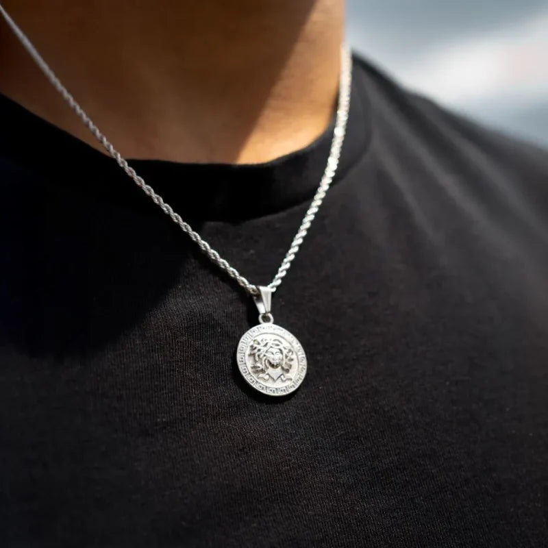 Pendentif méduse pour homme