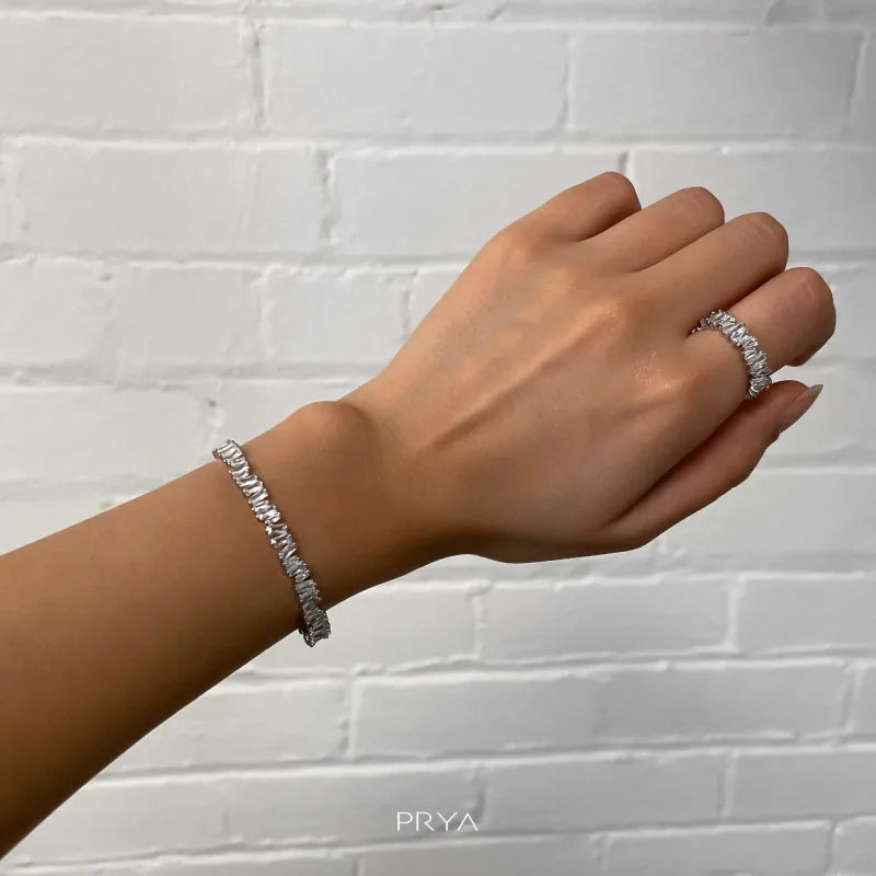 Jada Baguette CZ Bracelet Fin